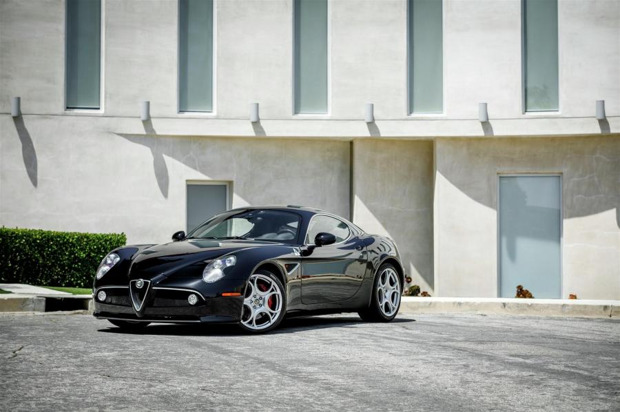  Alfa Romeo 8C Competizione 2008 года  (фото 16 из 143)